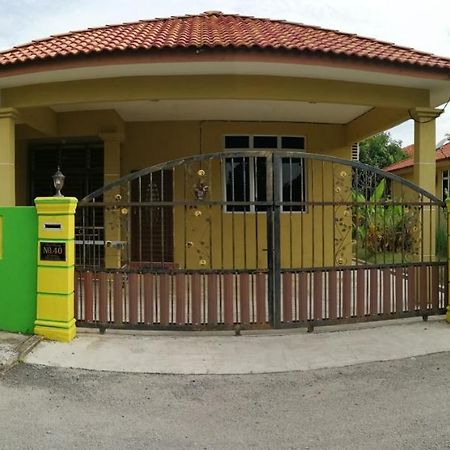 Assyifa Homestay Dungun Eksteriør bilde